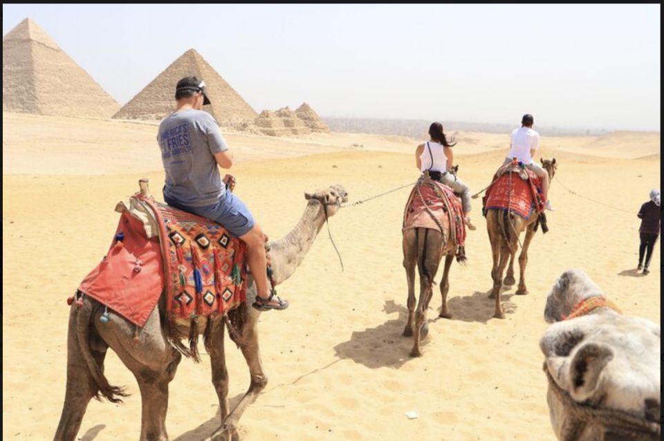 Cairo: Private Giza Pyramids, Egyptian Museum, & Bazaar Tour - Hotel Pick-Up and Private Transport That Actually Helps