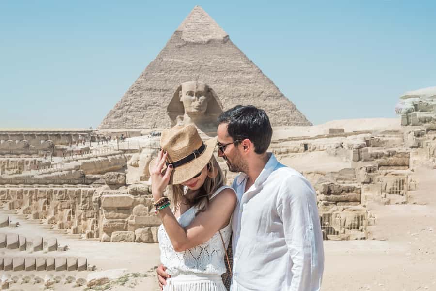 Cairo: Private Half-Day Pyramids Tour with Photographer - Giza in 4 hours: what this tour does well