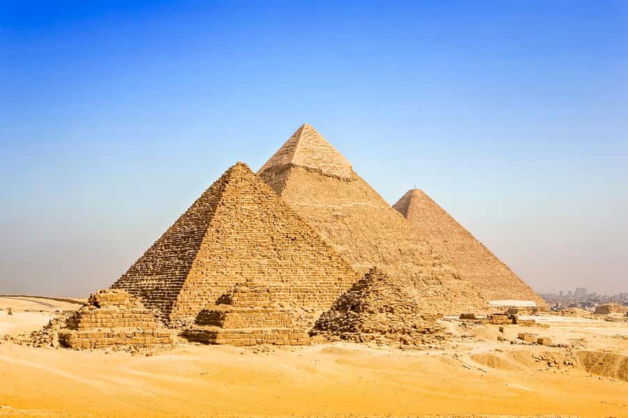 Cairo: Private Half-Day Pyramids Tour with Photographer - Practical tips: what to bring and what to avoid