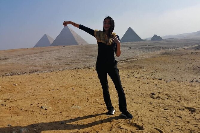 Cairo Private Layover Tour to Giza Pyramids and Sphinx - The Giza Pyramid Visit: Great Pyramid, Valley Temple, and Timing