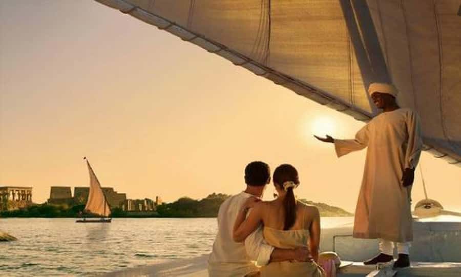 Cairo: Private Nile Felucca Adventure / Round-Trip Transfer - Boarding the Felucca: What to Expect on the Water