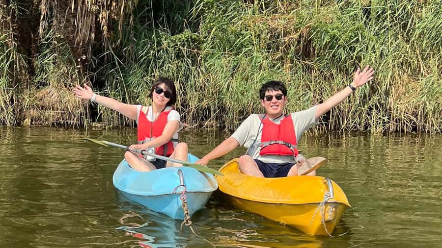 Cairo: Private Nile Kayaking Adventure with hotel transfers. - Safety briefing, life vests, and that first balance shock
