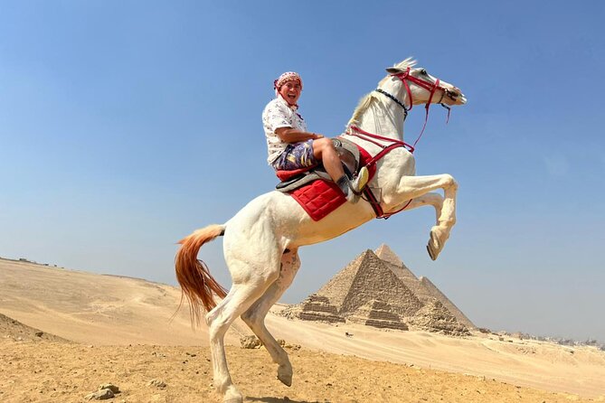 Cairo Private stop over to Giza Pyramids & sphinx, Local Market & Lunch - Lunch and Bottled Water: Simple, Included, and Actually Useful