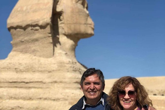 Cairo pyramids and Egyptian museum tour - Why an Egyptologist guide changes Giza and the Egyptian Museum