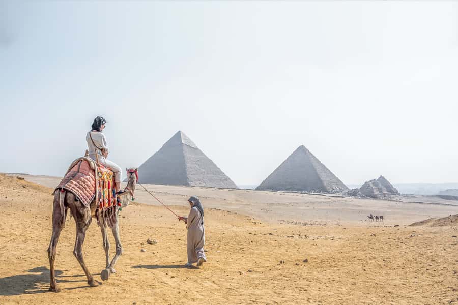Cairo: Pyramids, Bazaar, Citadel Tour with Photographer - Key Things You’ll Notice Right Away