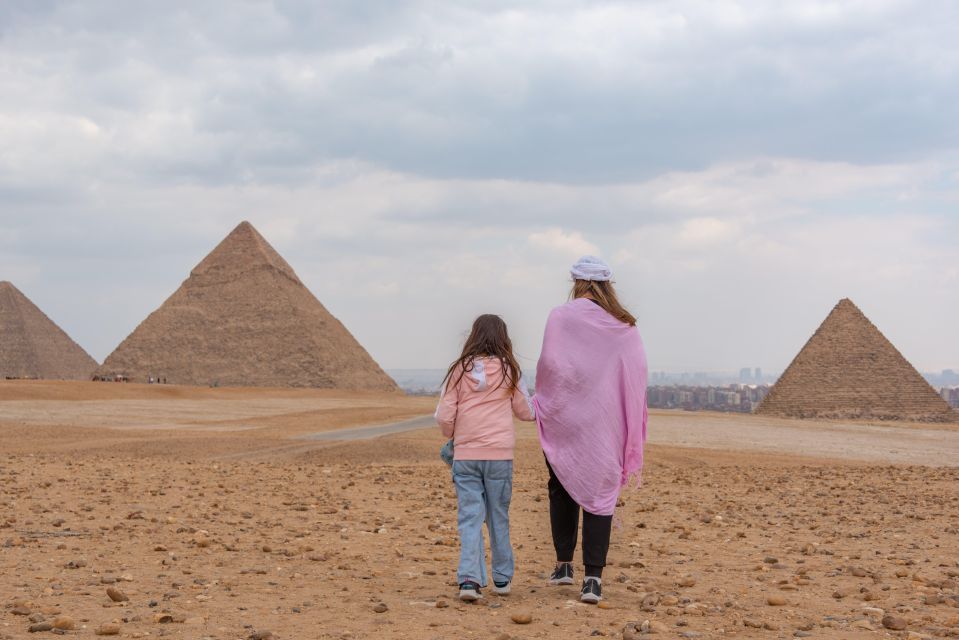 Cairo: Pyramids, Memphis, Sakkara, Dahshur & Bazaar Day Tour - Sakkara’s Step Pyramid of Zoser (Djoser)