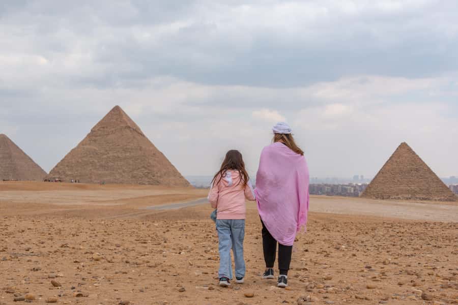 Cairo: Pyramids, Museum & Khan el-Khalili - From Hotel Pickup to Giza: The Pace of an 8-Hour Cairo Loop