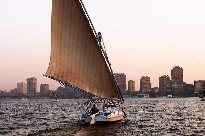 Cairo sailing boat Tours on the Nile by felucca - From Cairo traffic to a slow Nile lunch in two hours