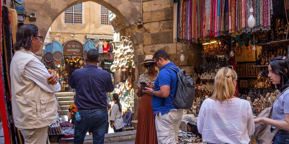 Cairo: Salah El Din Citadel and Old Cairo Bazar Guided Tour - Khan el-Khalili Bazaar: shop, snack, and keep your head about you
