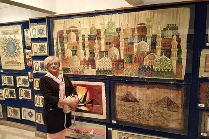 Cairo Shopping tour Private Papyrus Essential oils Bazar Cotton - Papyrus in Cairo: From Hand-Made Sheets to Paintings