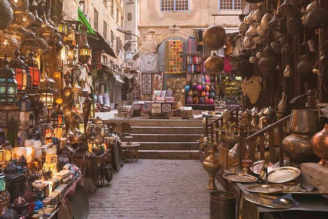 Cairo Shopping Tours to Old Markets and Local Souqs - Lunch at koshari: the reset button in the middle of shopping