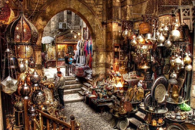 Cairo Shopping Tours to Old Markets and Local Souqs - Getting picked up fast and walking smarter through old Cairo