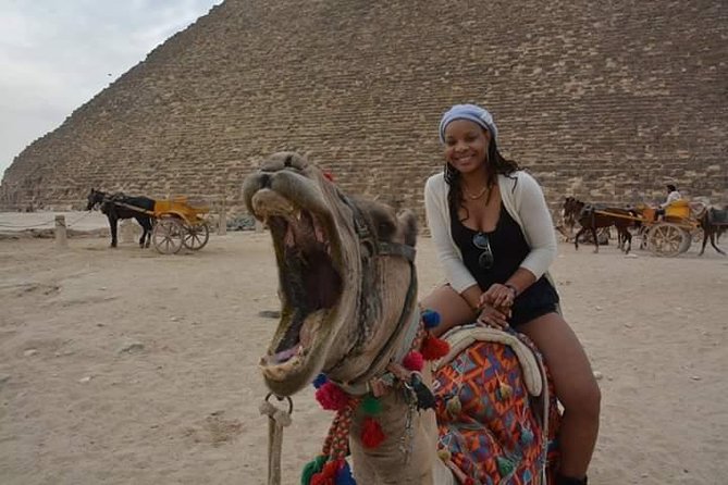 Cairo Short break 3 Days with sightseeing night life with tour guided - Day 2 at Giza: Pyramids and Sphinx with a tour guide pace
