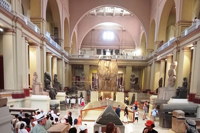 Cairo Tour Full Day Hight Quality Pyramids , Museum from Hurghada - Giza Plateau priorities: 3 pyramids and the Sphinx