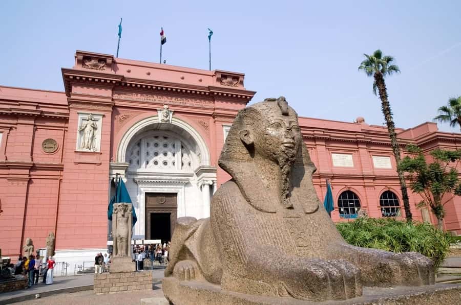 Cairo Tour To Egyptian Museum, Citadel & Khan Khalili Bazaar - Egyptian Museum of Antiquities: seeing the Tutankhamen pieces without getting lost