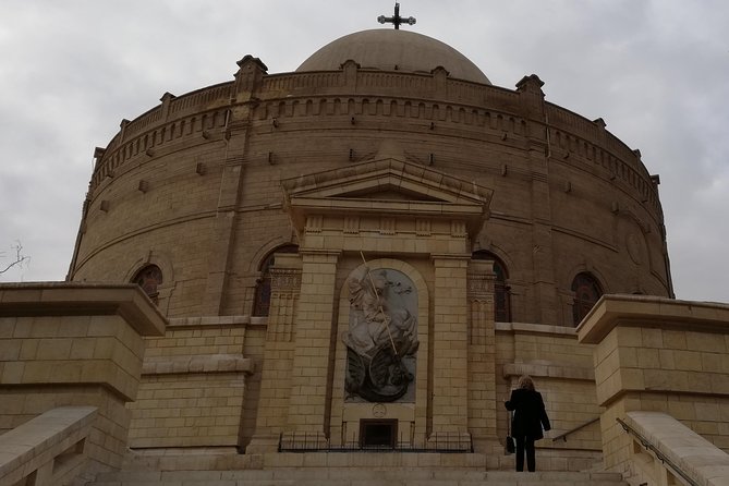Cairo Trip Private from Hurghada. Elite Trip - Private guide and car: where the value shows up