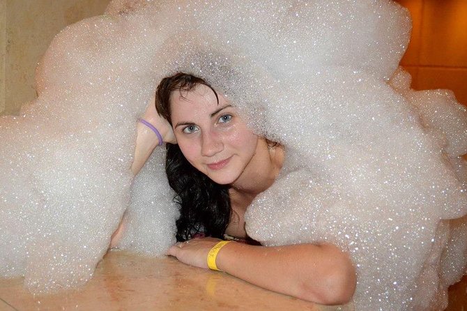 Cleopatra Massage Sauna, Jacuzzi, Steam bath w/transfer-Hurghada - Price and value in Hurghada: where the money really goes