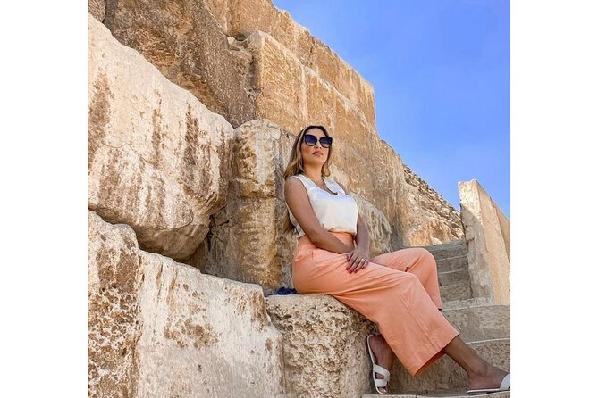 comfort Day tour to Giza pyramids & sphinx, saqqara and Memphis - Getting your bearings with a short scenic camel ride