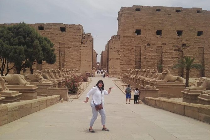Comprehensive Luxor Day Tour from Safaga Port - Inside Luxor: guided sightseeing with room to breathe