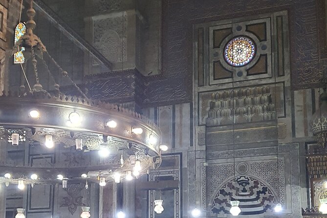 Coptic Cairo, Mosques , sailing on Nile and Bazaar Private Tour with Lunch - Khan El-Khalili Bazaar: Old Markets, Real Everyday Life