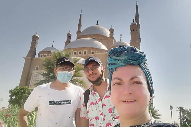 Coptic old churches and Islamic old mosque Private guided tour - Bazaars and an optional lunch: shopping without losing your day