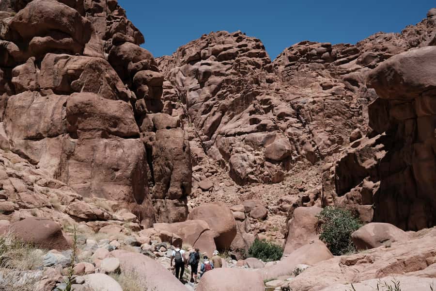 Dahab Safari from Sharm El-Sheikh: Canyon Salama & Blue Hole - A 10-hour Dahab safari built around Blue Hole and Canyon Salama