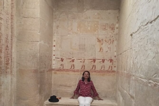 Dahshur Bent Pyramids , Sakkara Step Pyramids and Memphis Old City - Guides and drivers: what makes the difference here