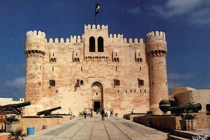 Day Tour from Cairo to Alexandria - Pompey’s Pillar and the Rhakotis Ruins: A 30-Meter Time Machine