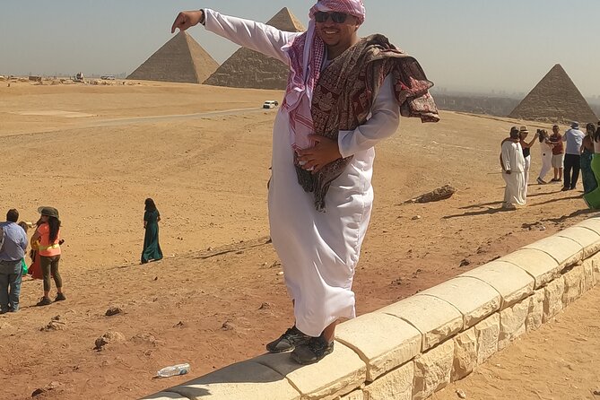 Day Tour Giza Pyramids ,Great Sphinx & Camel Ride Safari11USD - Lunch With Pyramids Views: Food That Keeps the Day Moving