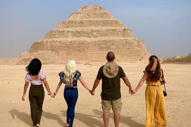 Day tour Giza Pyramids,Memphis & Sakkara Day Tour From Cairo - The big idea: three world-famous sites in one 6-hour window