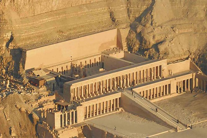Day Tour: Nefertari and King Tut’s Tombs, Valley of the Kings, Hatchepsut Temple - King Tutankhamun’s Tomb: A 1922 Discovery and the Royal Mummy