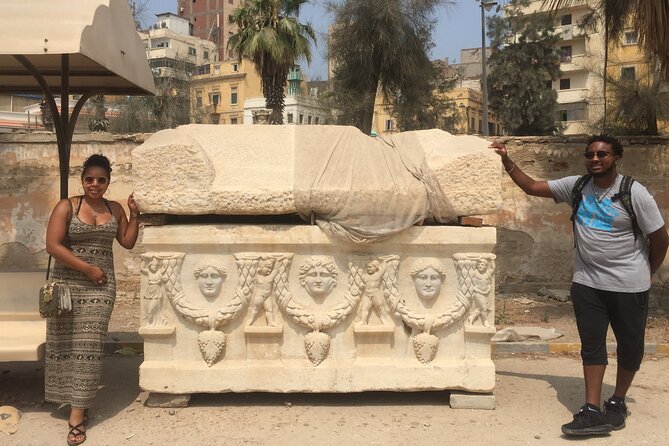 Day Tour To Alexandria City Includes Lunch From Cairo - Catacombs of Kom el Shoqafa: underground rooms, real atmosphere