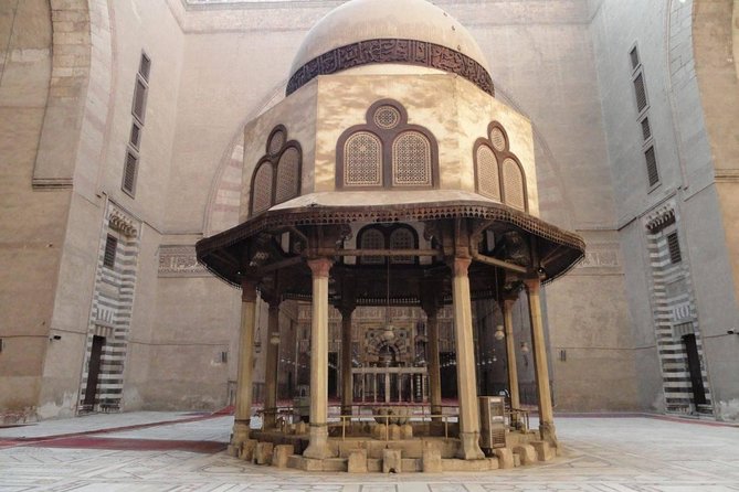 Day Tour to Coptic and Islamic Cairo - Morning start: Coptic Cairo and the Holy Family connection