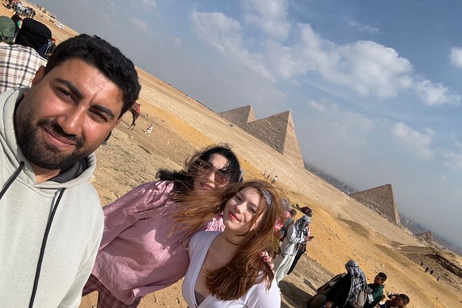Day Tour to Giza Pyramid, Egyptian Museum and Khan El Khalili - Egyptian Museum: artifacts, mummies, and the King Tut focus
