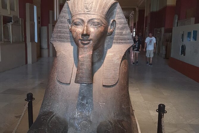 Day Tour to Giza Pyramid, Egyptian Museum and Khan El Khalili - Giza Pyramids: Khufu, Khafre, Menkaure and the Sphinx stop