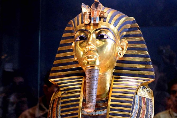 Day Tour to Giza Pyramids & Grand Egyptian Museum - Great Sphinx time: what you’ll notice with a guide