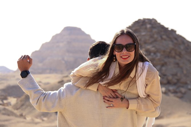 Day Tour to Giza Pyramids Memphis City Dahshur and Saqqara Pyramids - Inside vs. outside pyramids: what you’ll get at Giza (and what costs extra)