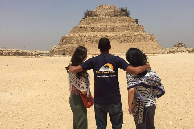 Day Tour to Giza Pyramids Memphis City Saqqara and Felucca on the Nile - The Sphinx Stop: 30 Minutes That Still Matters