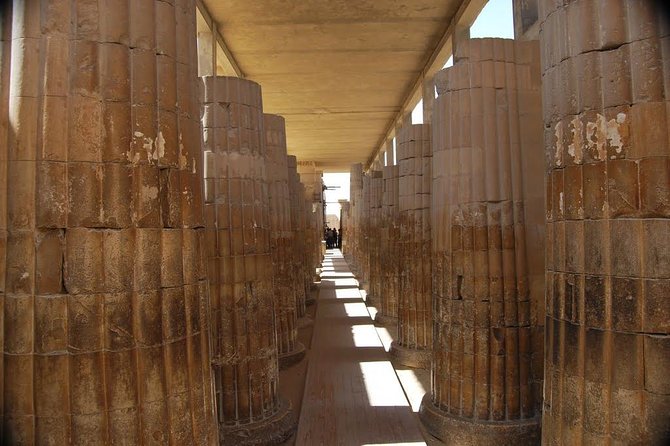Day Tour to Giza Pyramids, Sphinx, Sakkara Pyramids and Dahshur Pyramids - Price and value: what $29 does well, and what you’ll pay extra