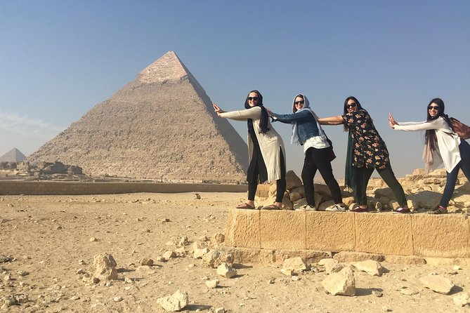 Day Tour To Pyramids of Giza and Egyptian Museum - Egyptian Museum: King Tutankhamun and the Gold-Treasure Room