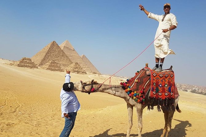 Day Tour To Pyramids of Giza and Egyptian Museum - Pickup, A/C Vehicle, and a Real Plan for Cairo Heat