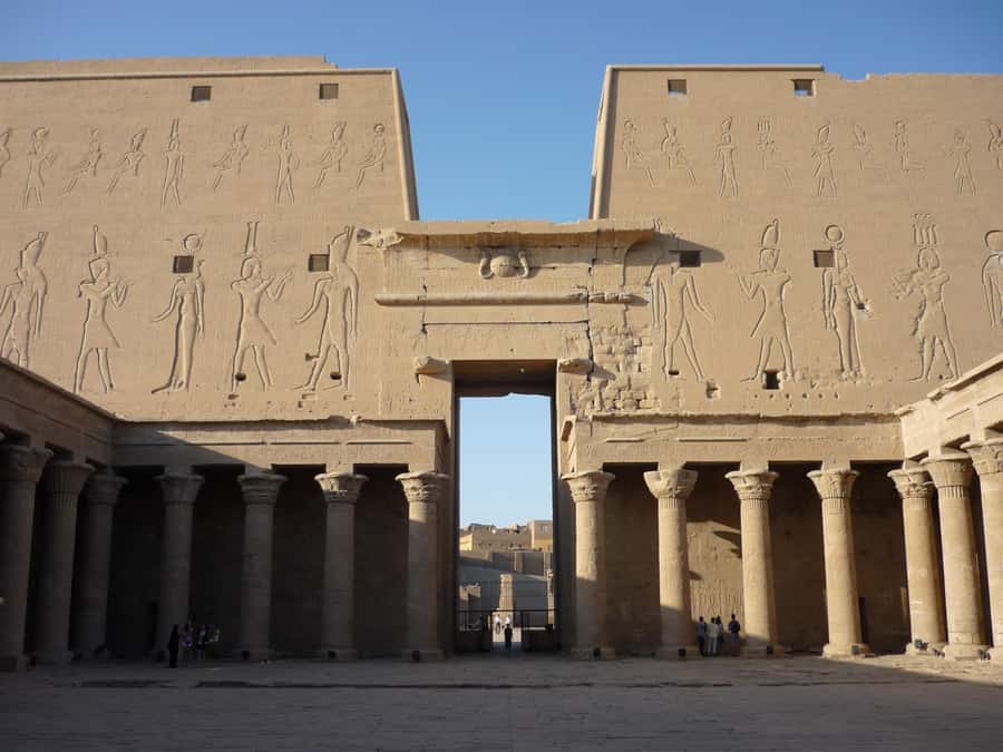 Day Tour visit Edfu Kom Ombo temples from Luxor - Why Edfu and Kom Ombo Works As a Day Trip From Luxor