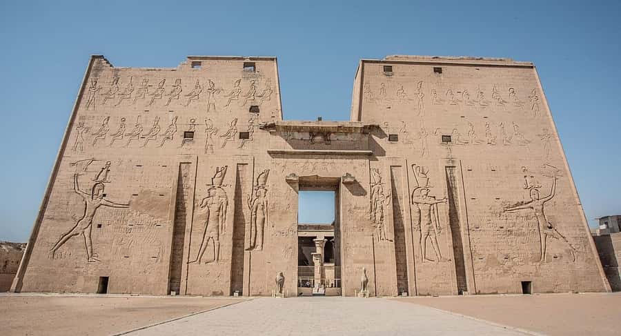 Day Tour visit Edfu Kom Ombo temples from Luxor - Guide Quality and Language: The Most Important Variable