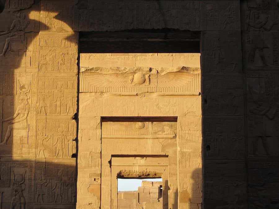Day Tour visit Edfu Kom Ombo temples from Luxor - Comfort Details That Matter on a Temple Day