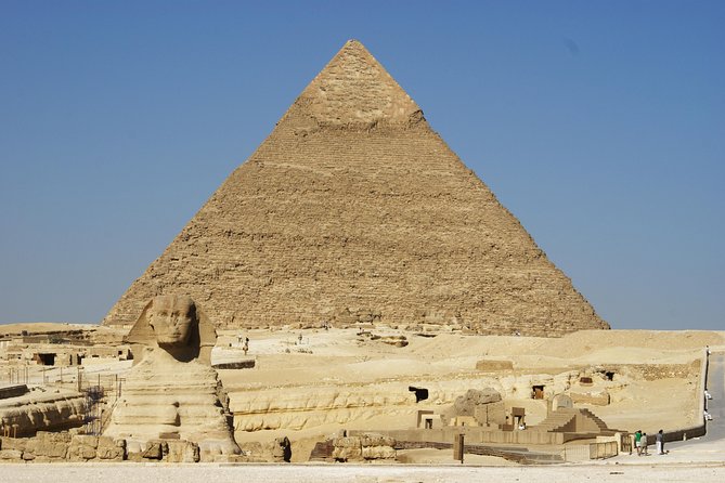 Day trip from Hurghada to Cairo by plane - Egyptian Museum: the “big building, tight schedule” challenge