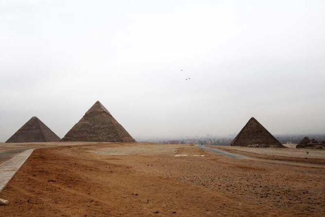 Day Trip to Cairo By Flight From Hurghada - Great Sphinx and the Valley Temple area: What makes it feel ancient