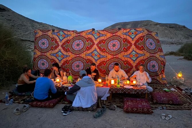 Dining in The Desert - Bedouin Candlelight Dinner: What the Evening Meal Feels Like