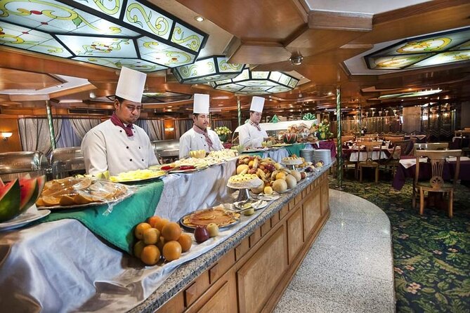 Dinner Cruise on the Nile River in Cairo with Entertainment - Pickup and drop-off: why drivers matter more than you think