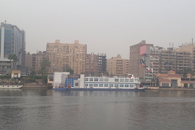 Dinner Nile cruse in Cairo at Night - Who this Nile dinner cruise suits best