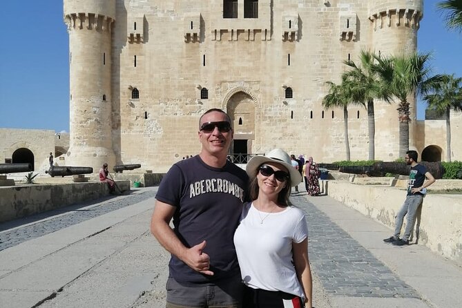 Discover Alexandria's Wonders: Full-Day Private Tour from Cairo - Qaitbay Citadel on Pharos: a fortress with a real coastal job